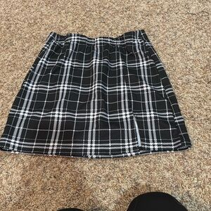 plaid skirt